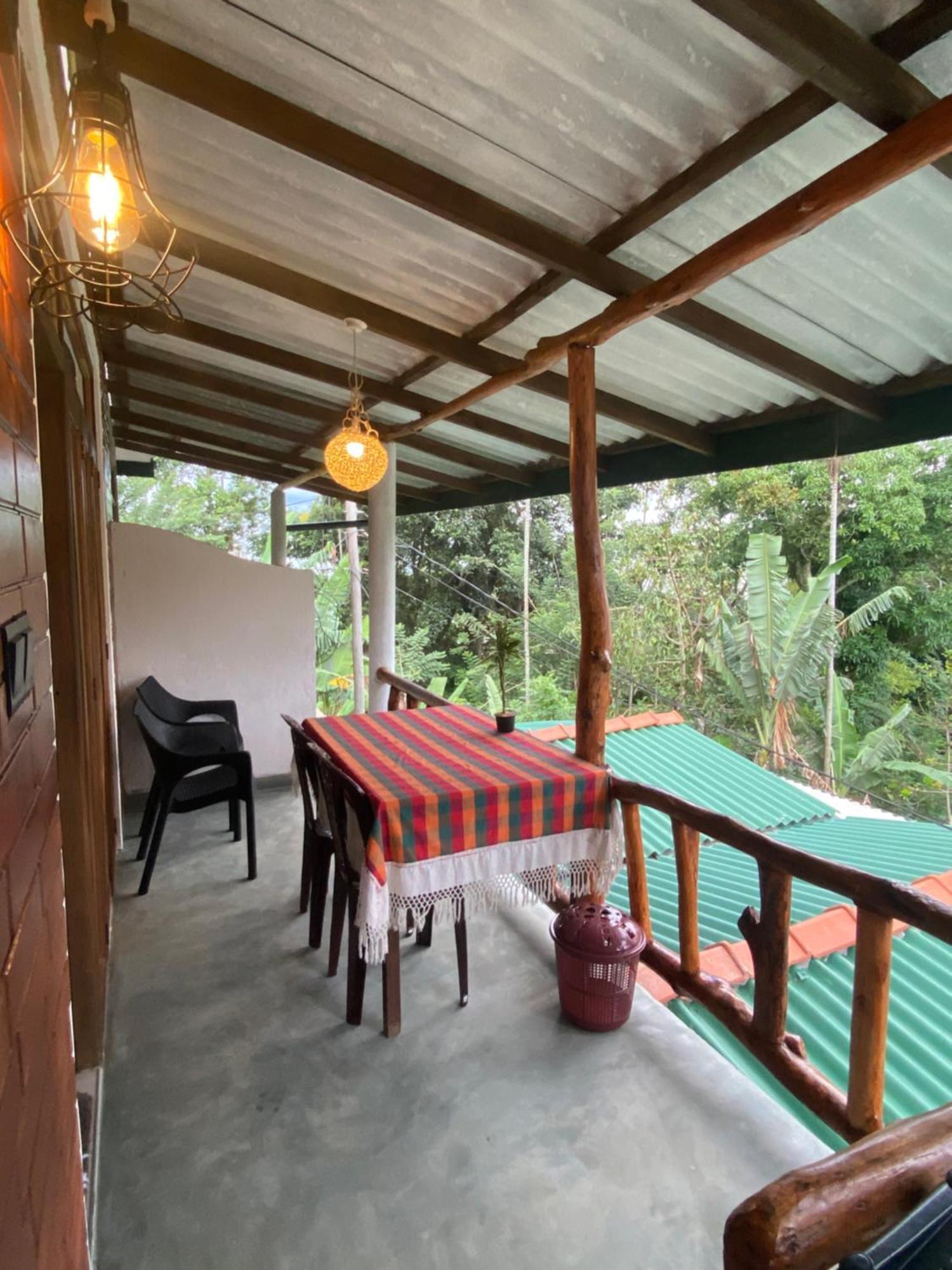 Cozy Homestay Waterfall Road エッラ エクステリア 写真