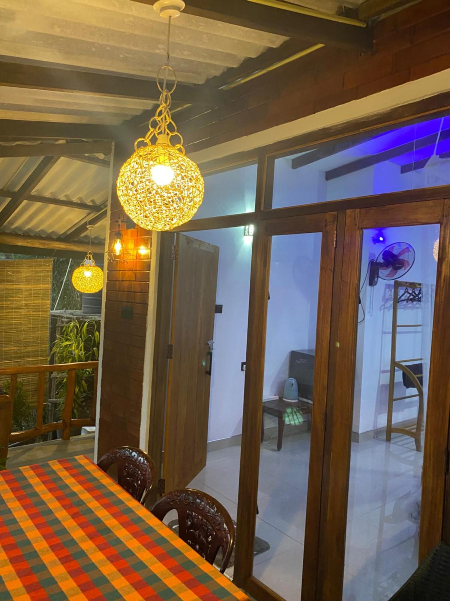 Cozy Homestay Waterfall Road エッラ エクステリア 写真