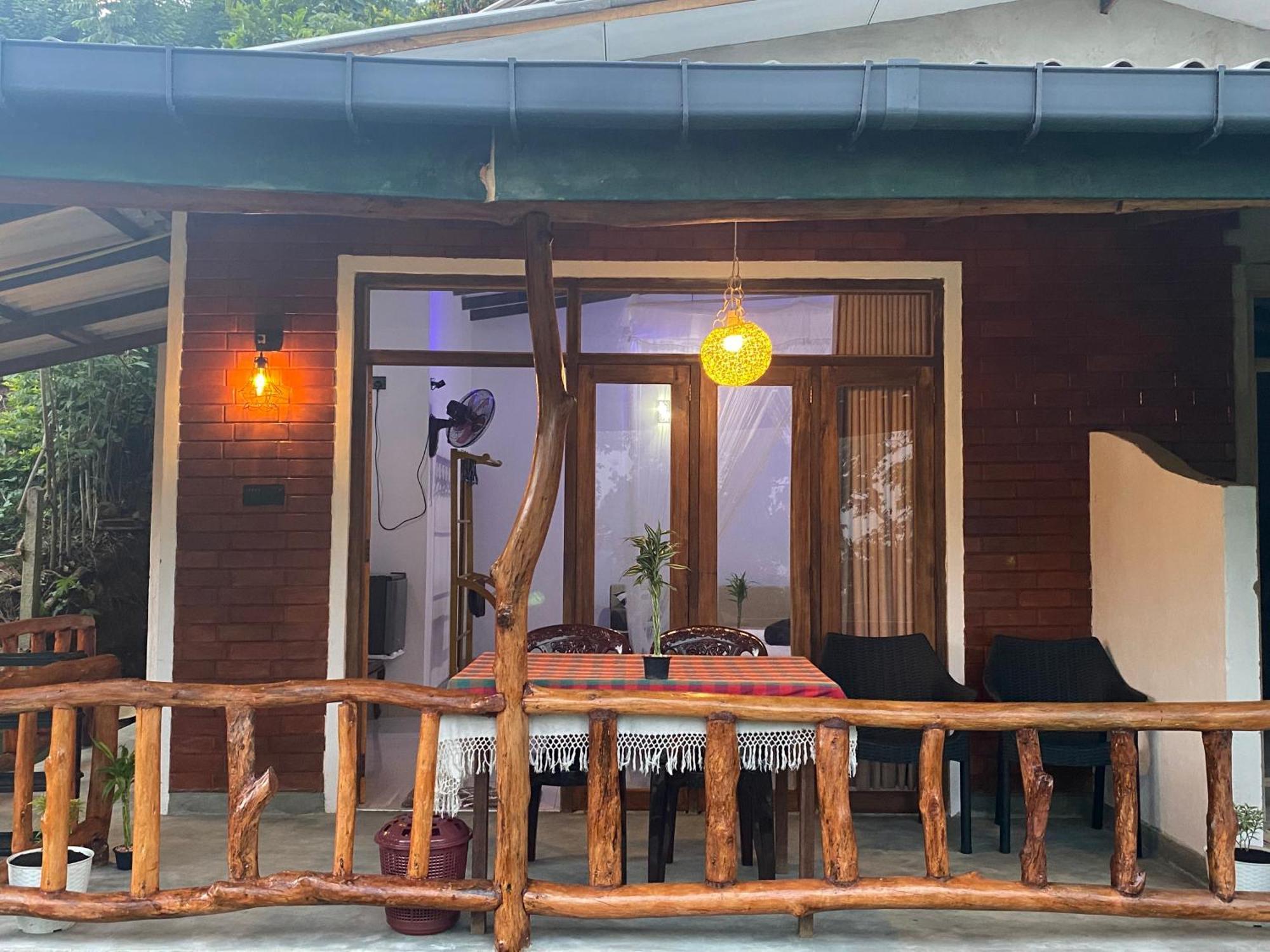 Cozy Homestay Waterfall Road エッラ エクステリア 写真